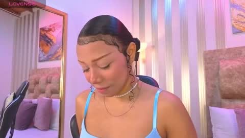 Lilith pink online show from May 9, 4:36 am