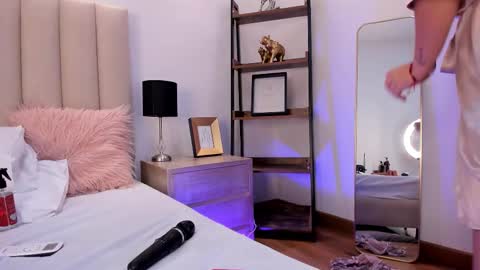 LILITH online show from October 11, 2:38 am