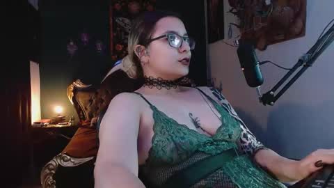 lilithmystic01 online show from March 10, 3:09 pm