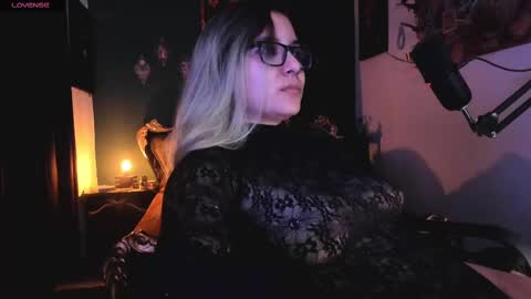 lilithmystic01 online show from February 17, 1:22 pm