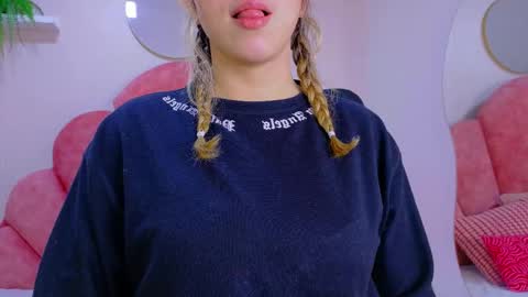 L I L I T H  online show from February 16, 11:43 am