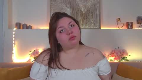 LillianHaig online show from February 17, 6:39 pm