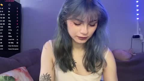 Amelia online show from April 12, 12:19 pm