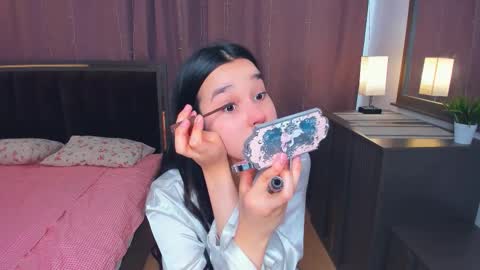 Celina Lillie online show from March 28, 11:54 am