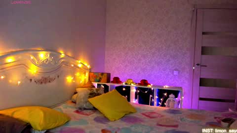 LilliMoore online show from March 27, 11:38 pm