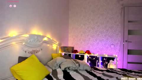 LilliMoore online show from February 15, 10:53 pm