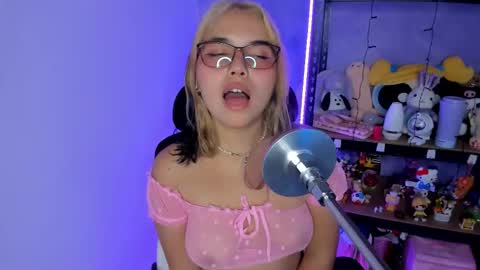 Lilly  online show from October 27, 3:57 am