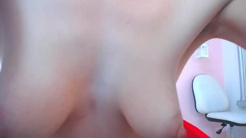 Lilly online show from April 1, 7:22 pm