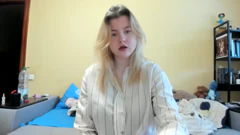 Lilly Depp online show from February 15, 12:04 pm