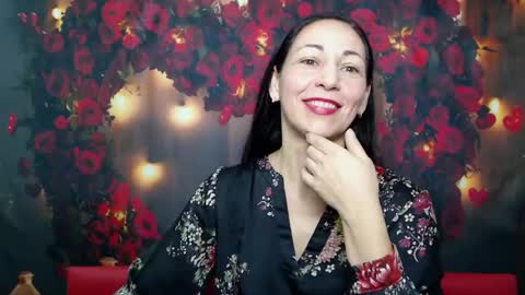 lilugrants online show from February 4, 7:22 pm