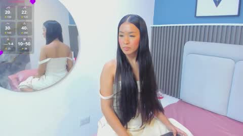  lily  online show from March 30, 8:47 am