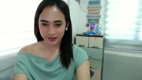 Lily Darling online show from June 20, 2:59 am
