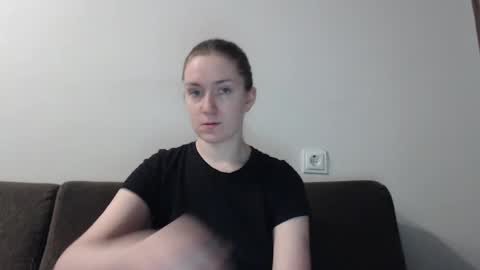 lily_love_x online show from February 7, 4:59 am
