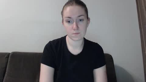 lily_love_x online show from February 4, 4:05 am