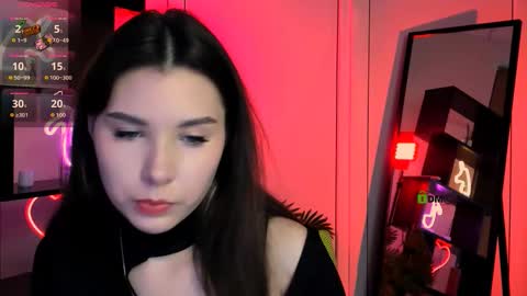 Lily online show from November 17, 2:01 am