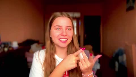 Lily online show from February 28, 9:47 am