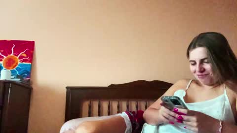 Lily online show from February 14, 7:07 am