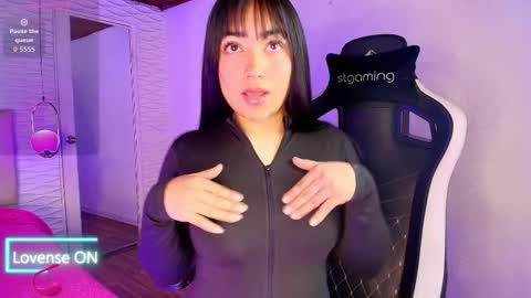 lily_waist online show from September 22, 11:19 am