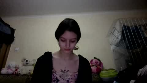 lilycandy_ online show from January 25, 2:52 pm