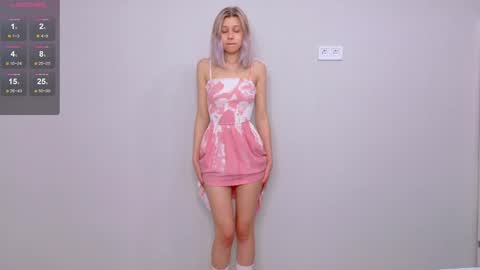 Lily online show from December 4, 2:36 am