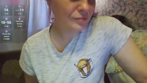 lilypad1981 online show from February 4, 5:34 pm