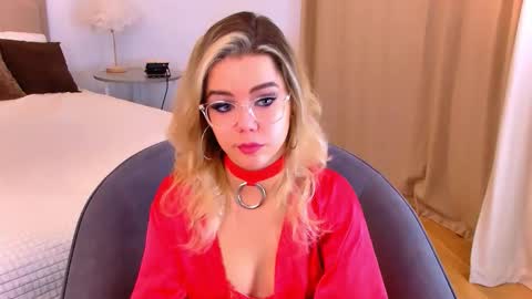 Rose online show from September 18, 5:28 am