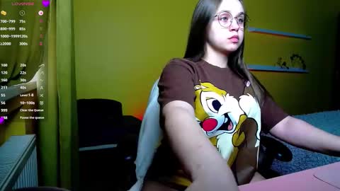 Lily online show from October 23, 1:17 pm