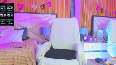 Lilly online show from October 6, 11:49 am