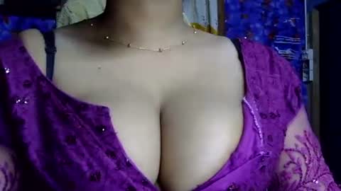 limaakter246618 online show from September 11, 8:31 pm