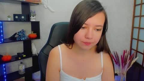 Lina online show from December 15, 2:19 am