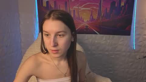 lina_massey online show from March 21, 1:43 am