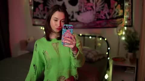 Lina -  online show from February 1, 3:05 am