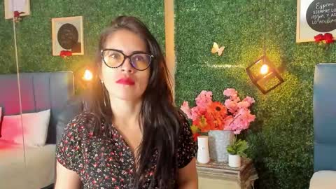 Lina  online show from October 6, 11:49 am