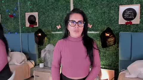 Lina  online show from November 29, 1:48 pm