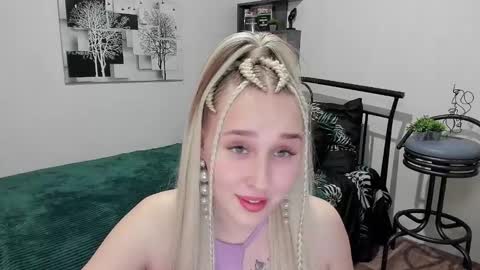 Lina online show from February 18, 8:37 pm