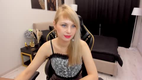 lindasandy online show from October 12, 6:16 am