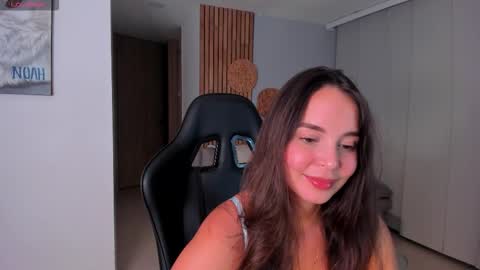 call me annie online show from December 17, 2:17 am