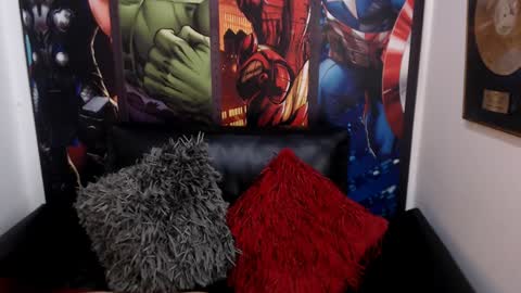 V A L E  N T I N A online show from January 12, 8:47 pm