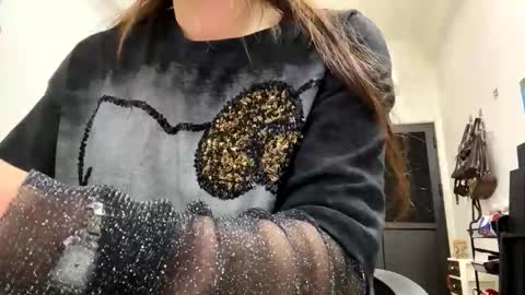 linna8866 online show from March 18, 10:53 am