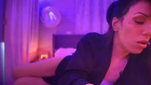 linuxgirlsudosu online show from February 7, 2:26 pm