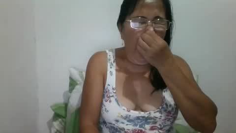 linzy164236 online show from February 24, 6:25 am