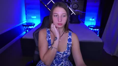 Lia online show from November 2, 10:24 pm