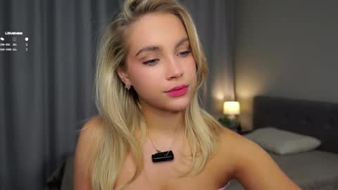 Amelia online show from February 25, 1:09 am