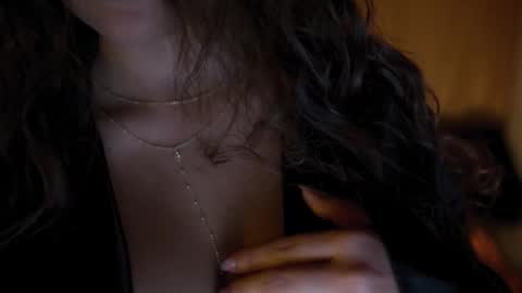 Lily see u on december 2 online show from September 13, 7:11 pm