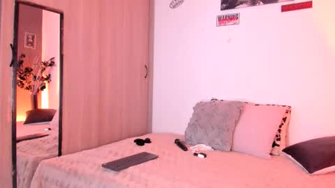 liry online show from November 23, 4:15 am