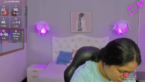 Lisa online show from November 1, 11:36 am