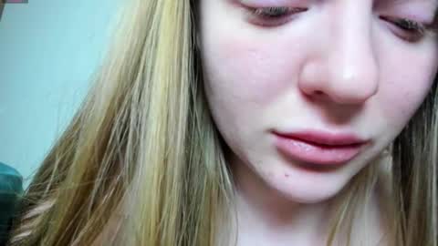 Lisa online show from March 21, 11:54 pm