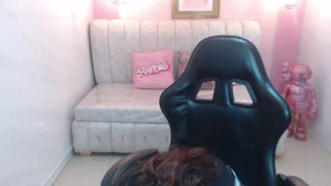 Liz online show from June 11, 8:27 pm