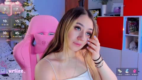   LISA   online show from December 27, 9:22 pm