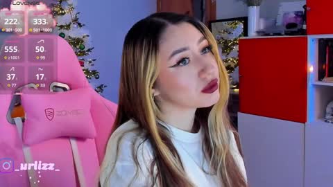   LISA   online show from December 22, 7:10 pm